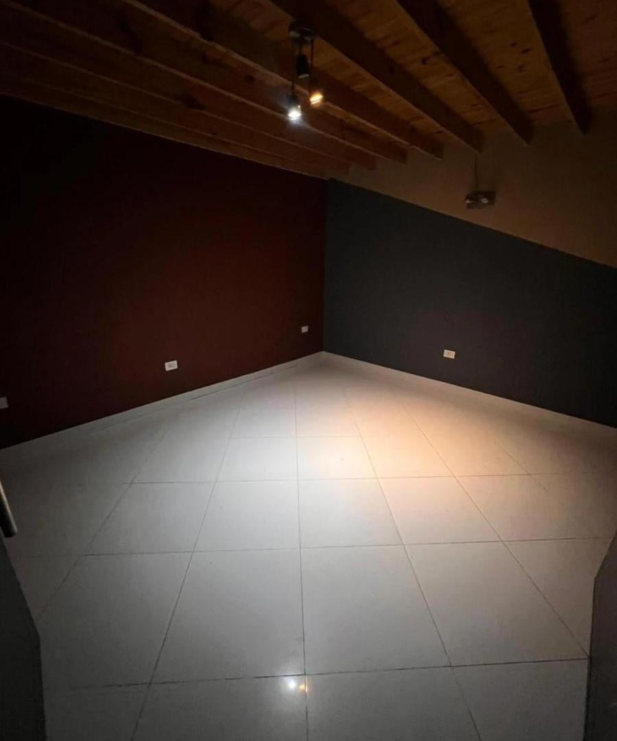 Departamento en venta - 2 Dormitorios 1 Baño - Melchor Romero