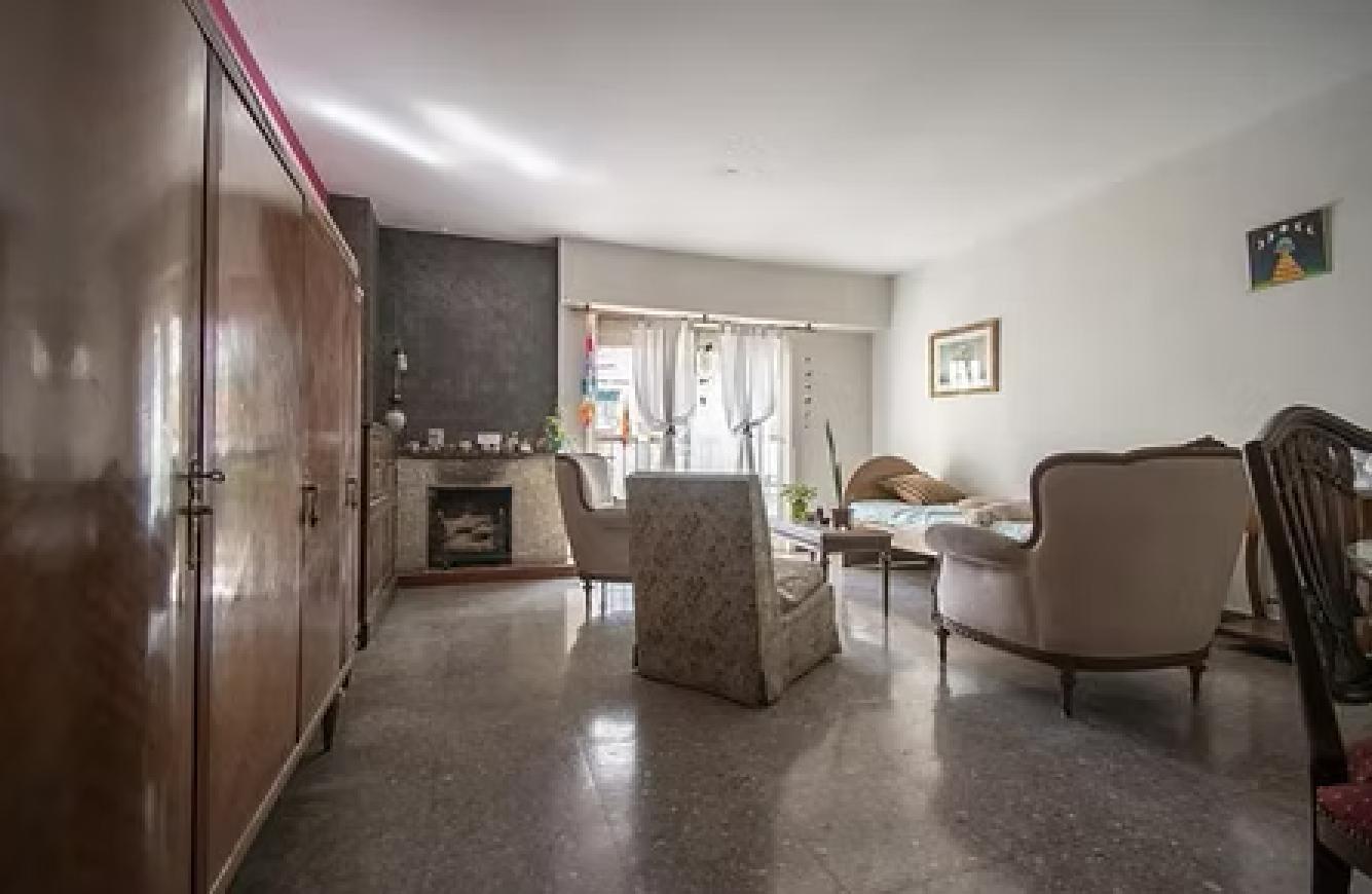 Departamento en venta - 3 Dormitorios 2 Baños - Villa Luro