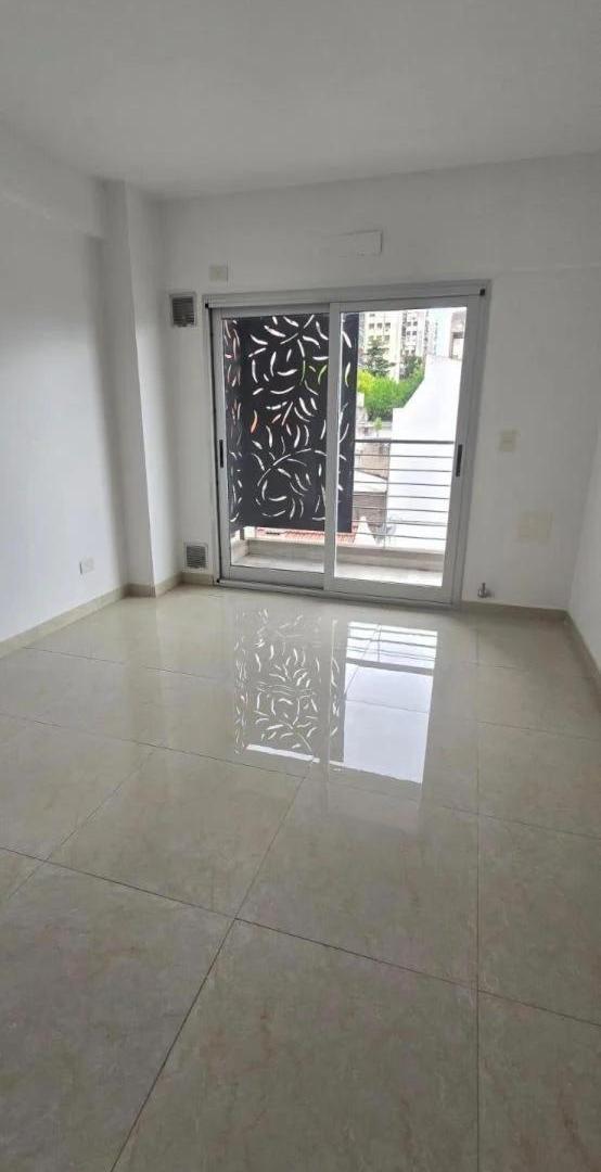 Departamento en venta - 2 Dormitorios 2 Baños - Villa del Parque
