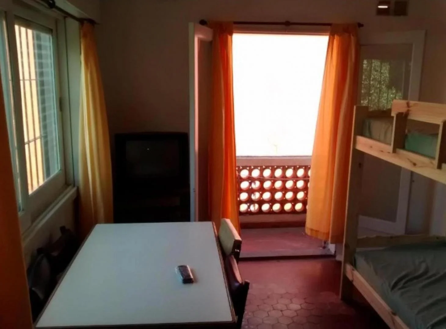 Foto de Departamento en venta - 1 Dormitorio 1 Baño - Villa Gesell, imagen 3