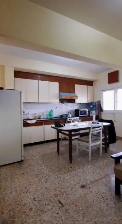 Casa en venta - 2 Dormitorios 1 Baño - 156Mts2 - Quilmes