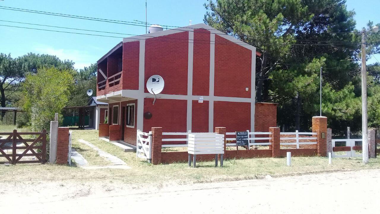 Complejo de Dúplex en venta - 8 Dormitorios 7 Baños - Cocheras - 500Mts2 - Nueva Atlantis