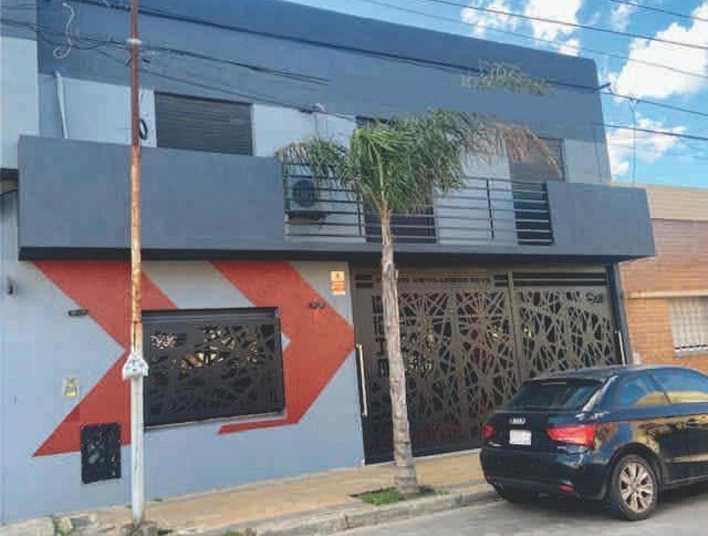 Casa en venta - 3 Dormitorios 2 Baños - 200Mts2 - Berisso