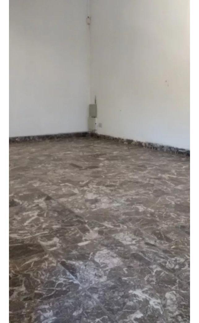 Casa en venta - 3 Dormitorios 2 Baños - 916Mts2 - Garín