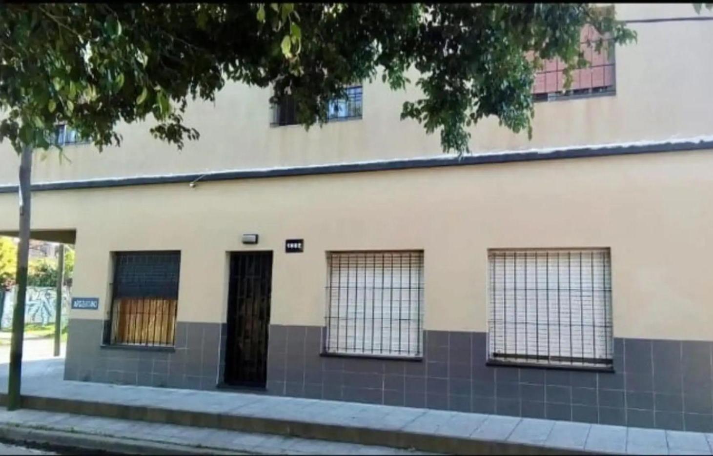 Casa en venta - 3 Dormitorios 2 Baños - Cochera - 207Mts2 - Banfield