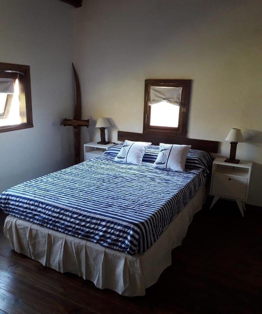 Casas en venta - 4 Dormitorios 2 Baños - 505Mts2 - Mar del Plata