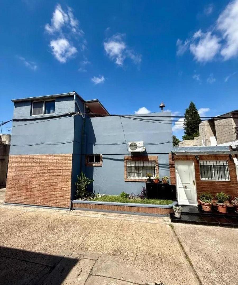 Dúplex en venta - 2 Dormitoios 2 Baños - Cochera - 122Mts2 - Ramos Mejía