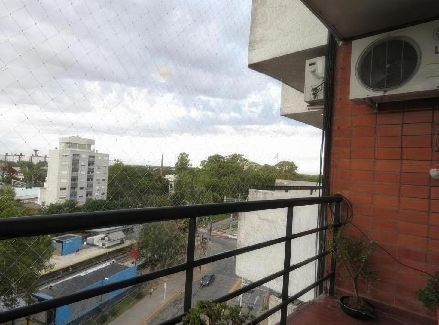 Foto de Departamento en venta - 2 Dormitorios 1 Baño - 65 mts2 - Wilde, imagen 4