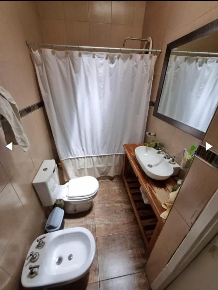 PH en venta - 2 Dormitorios 1 Baño - 110Mts2 - Morón