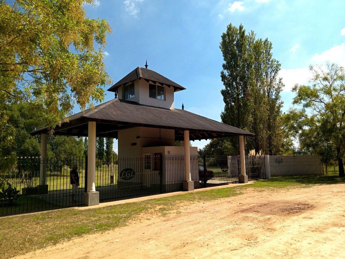 Terreno en venta - 2200Mts2 - Los Girasoles de Luján