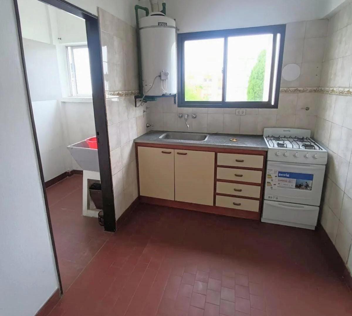Foto de Departamento en venta - 2 Dormitorios 1 Baño - Mar del Plata, imagen 4