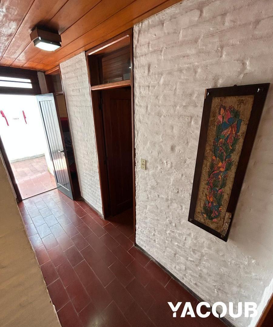 Casa en alquiler temporario - 4 Dormitorios 2 Baños - Mar del Plata