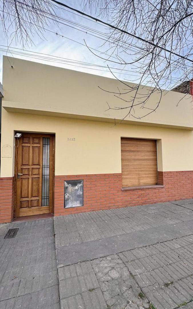 Casa en venta - 1 Dormitorio 1 Baño - Saladillo
