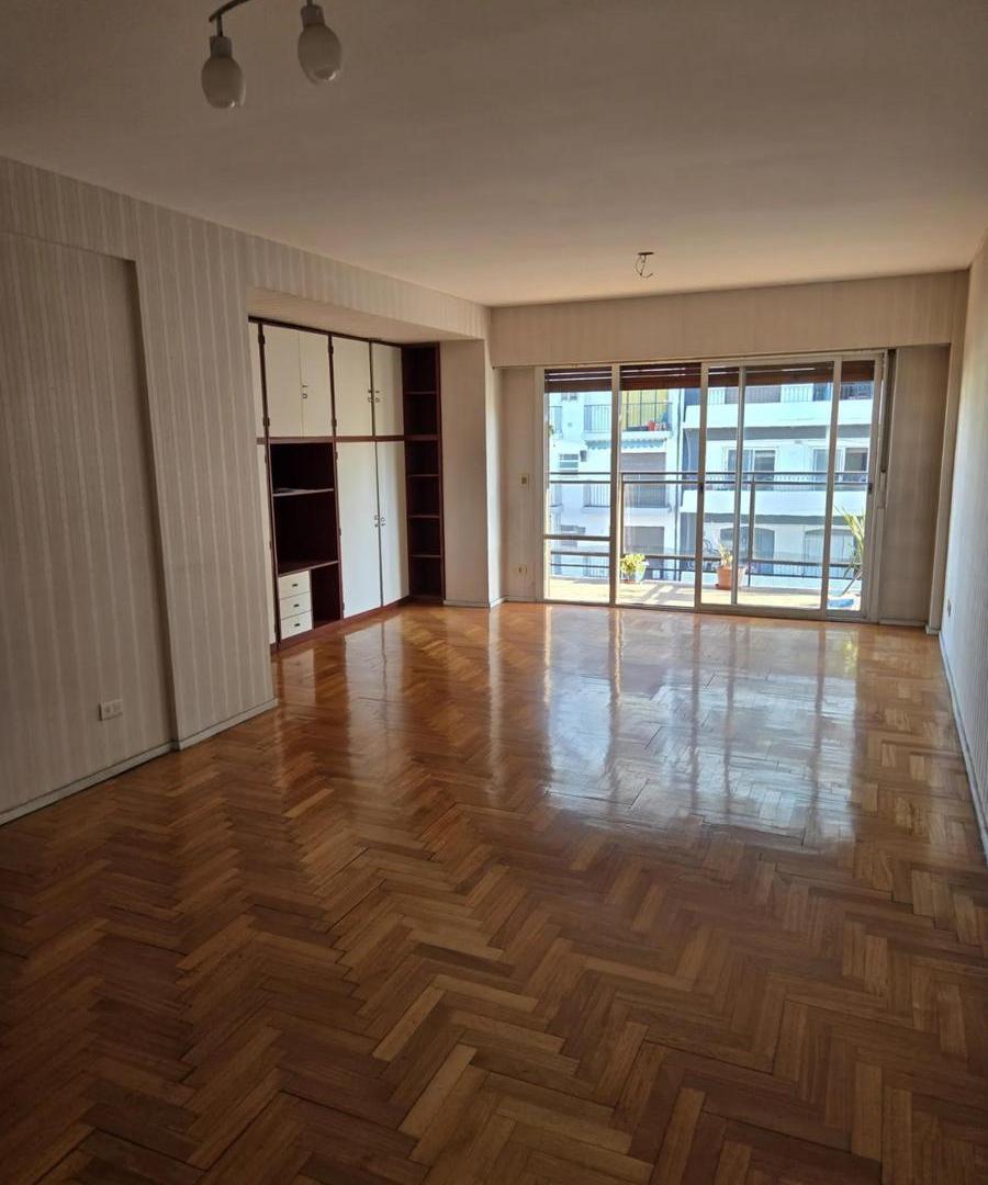 Departamento en venta - 3 Dormitorios 2 Baños - Almagro