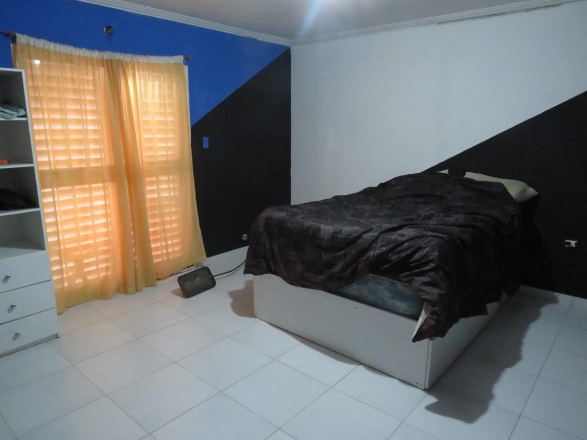 Foto de Casa en venta - 1dormitorio 1 baño - 250mts2 - Manuel B. Gonnet, La, imagen 5