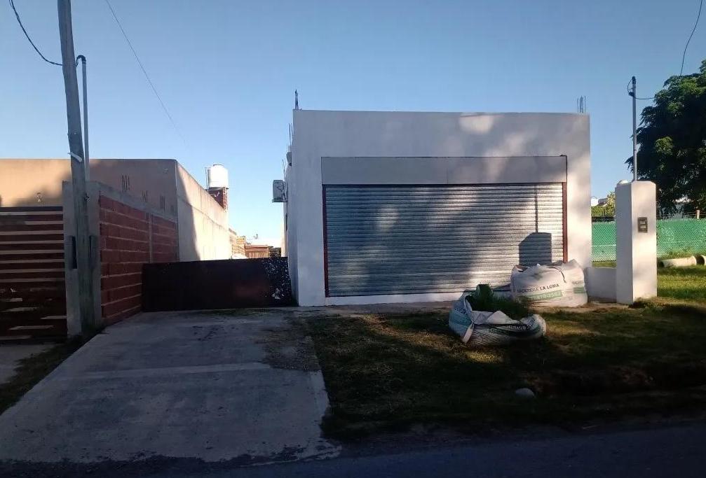 Local en venta - 50mts2 - Villa Parque Sicardi, La Plata