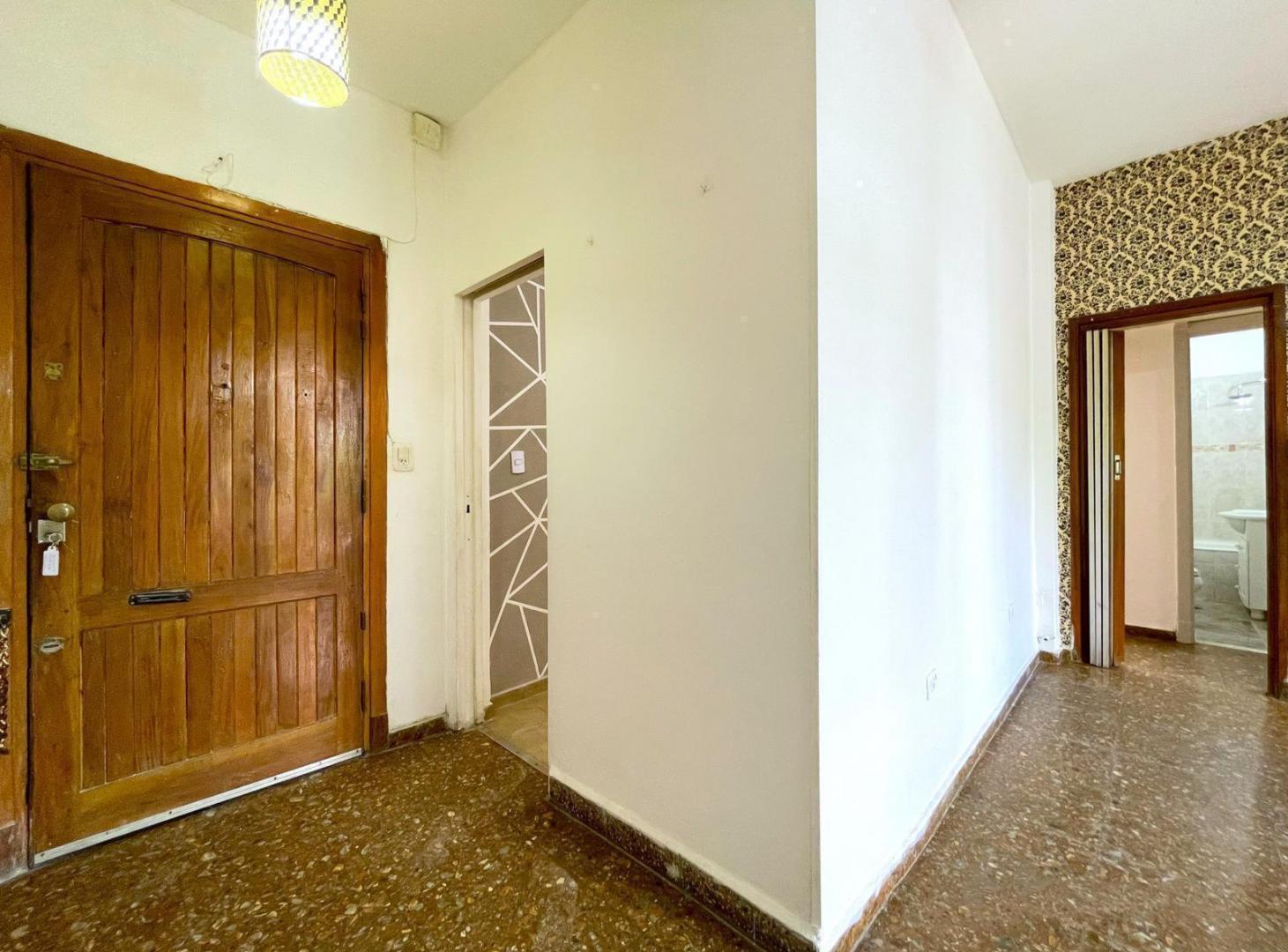 Foto de Departamento en venta - 2 Dormitorios 1 Baño - Balvanera, imagen 4