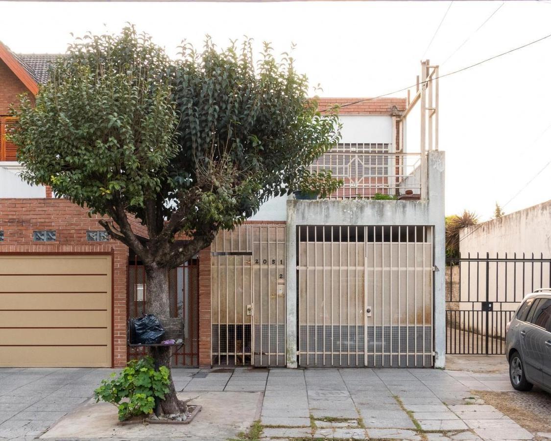 Dúplex en venta - 2 dormitorios 2 baños - 90mts2 - La Matanza