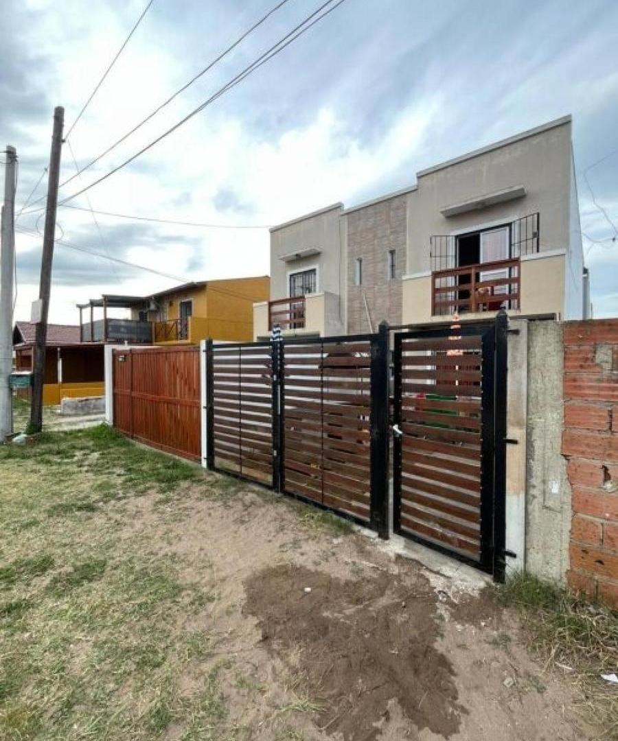 Dúplex en venta - 2 Dormitorios 2 Baños - 91Mts2 - Mar del Tuyú