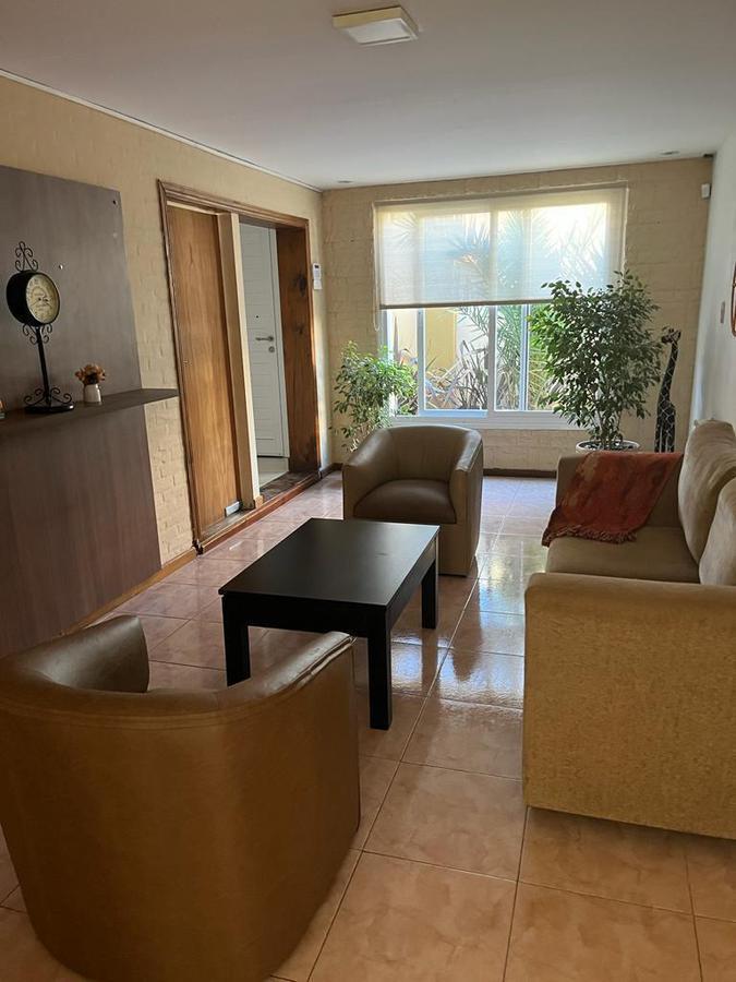 Casa en alquiler temporario - 3 Dormitorios 3 Baños 2 Cocheras - Mar del Plata