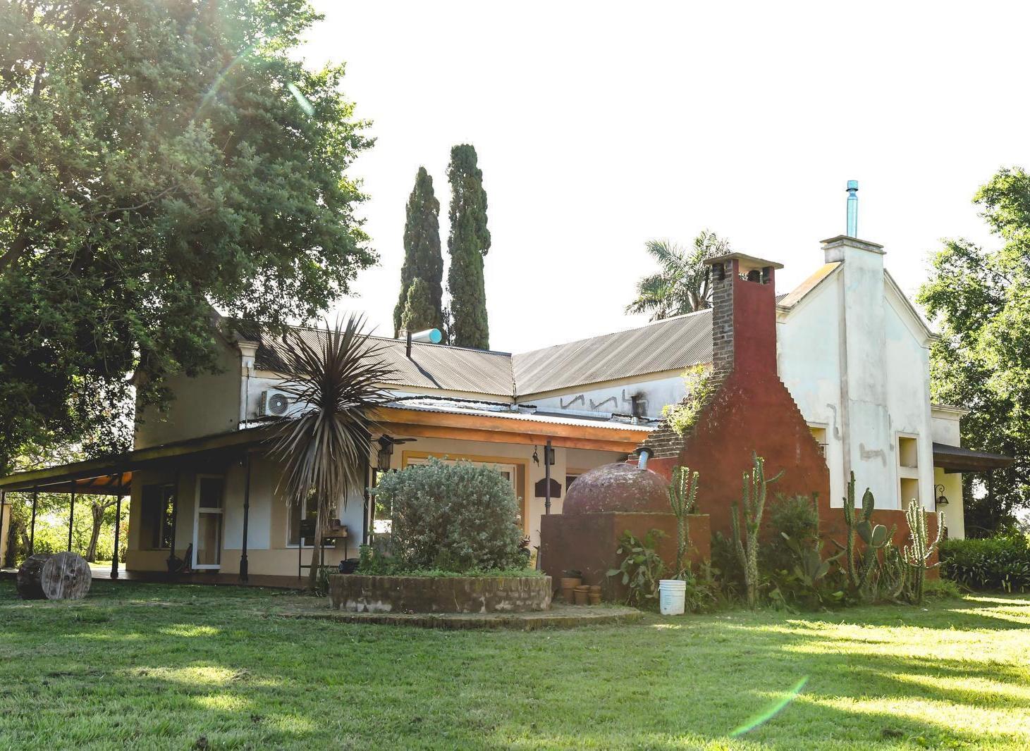 Campo en venta - 4 Dormitorios 3 Baños - Baradero
