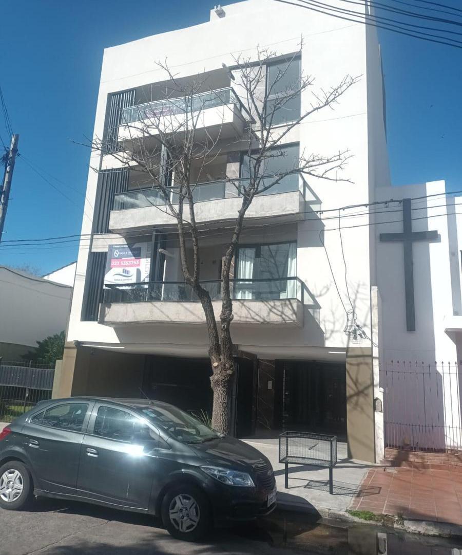 Dúplex en venta - 1 Dormitorio 2 Baños - Mar del Plata