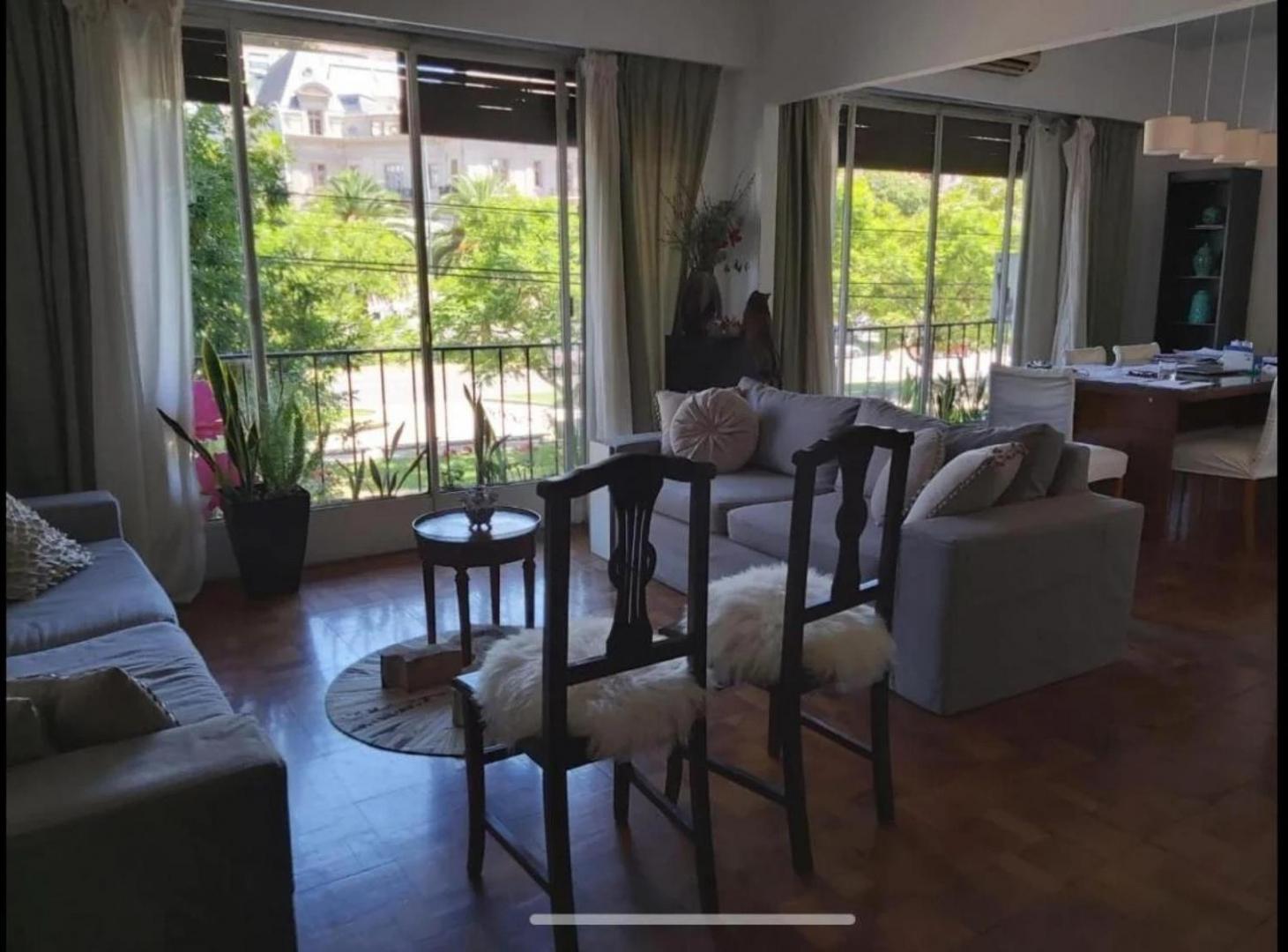 Departamento en venta - 2 Dormitorios 2 Baños - Retiro