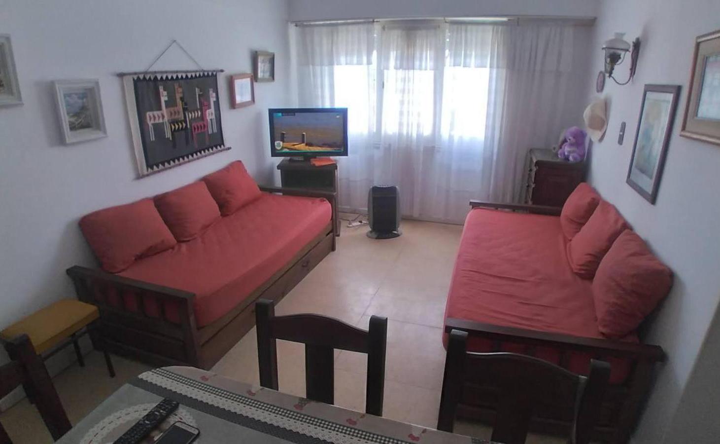 Departamento en venta - 1 Dormitorio 1 Baño - Villa Gesell