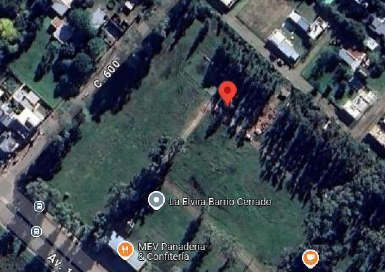 Terreno en venta - 370mts2 - La Plata