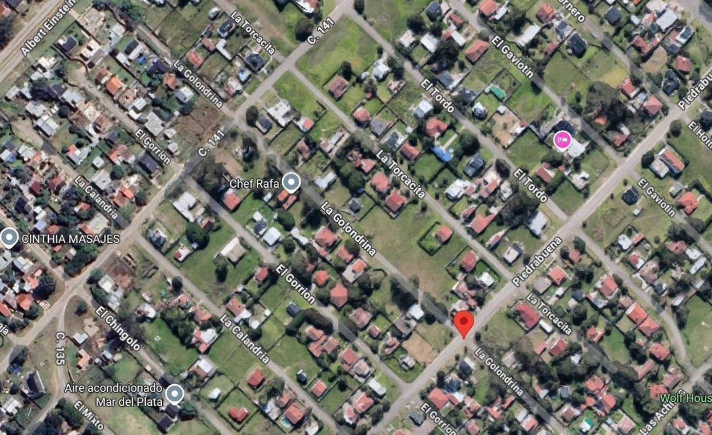 Casa en venta - 5 Dormitorios 3 Baños - Mar del Plata