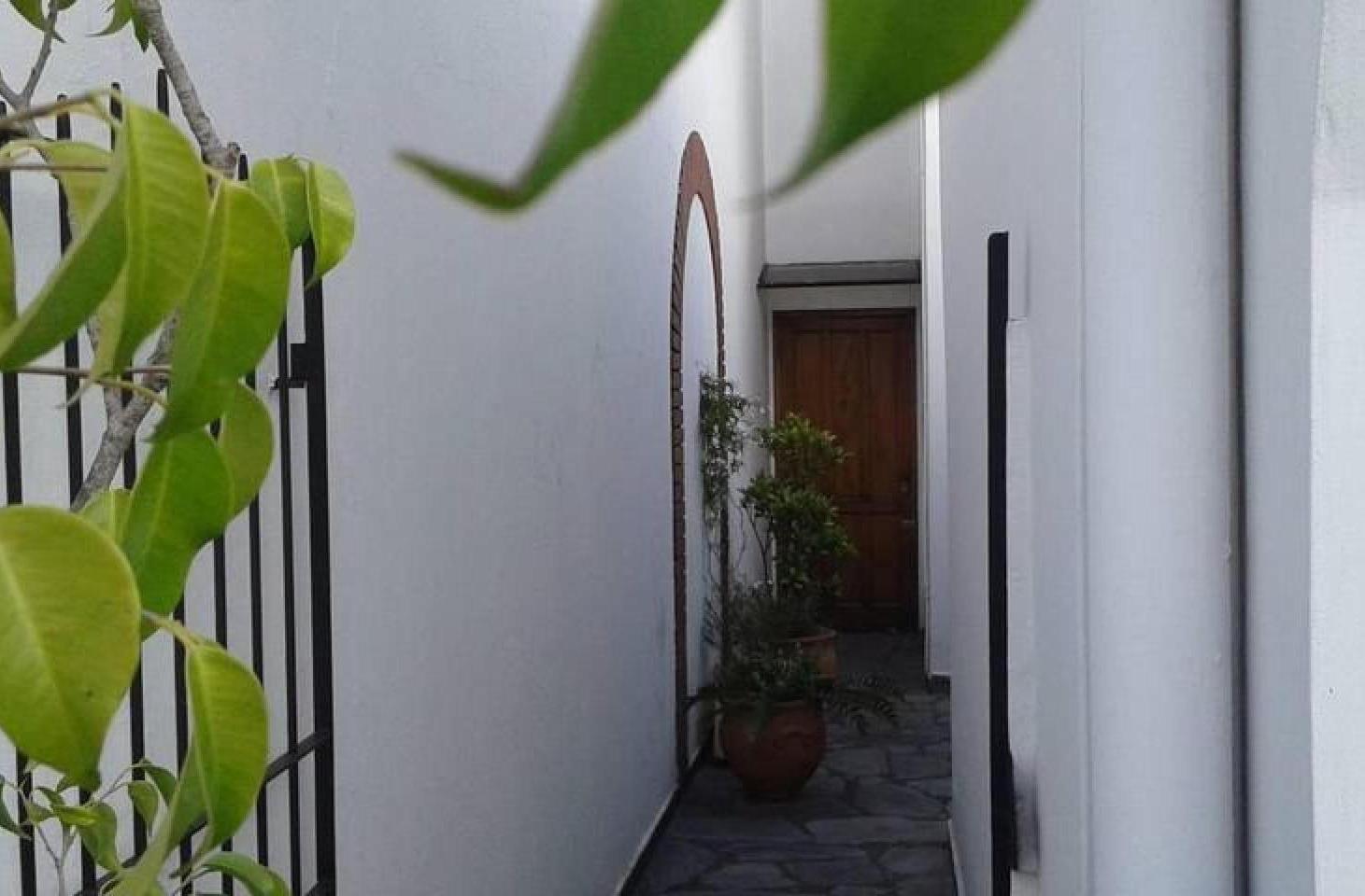 Casa en venta - 3 Dormitorios 3 Baños - Quilmes