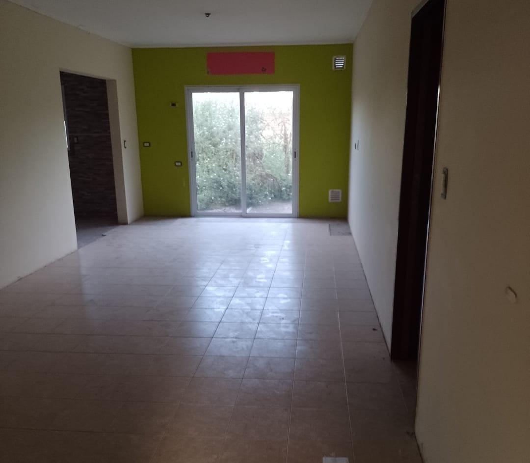 Dúplex en venta - 2 Dormitorios 2 Baños - Cochera - 89Mts2 - Mar de Ajó
