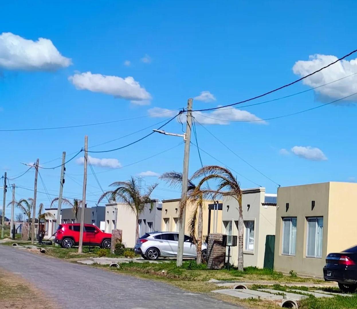 Casa en venta - 3 Dormitorios 1 Baño - Ezeiza