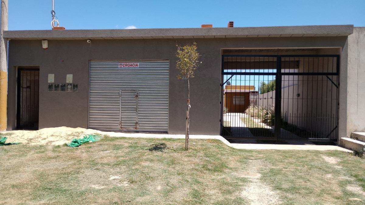 Departamentos en venta - Local - 400Mts2 - Chascomús