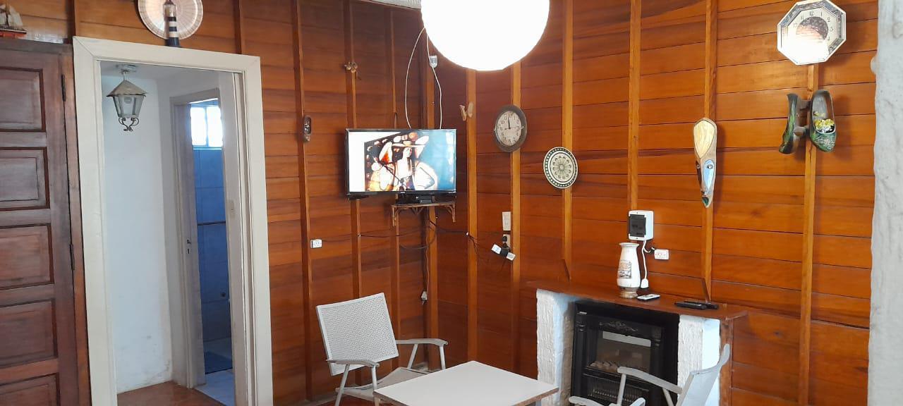 Foto de Casa en venta - 2 Dormitorios 1 Baño 1 Cochera - 450Mts2 - Mar del Plata, imagen 3