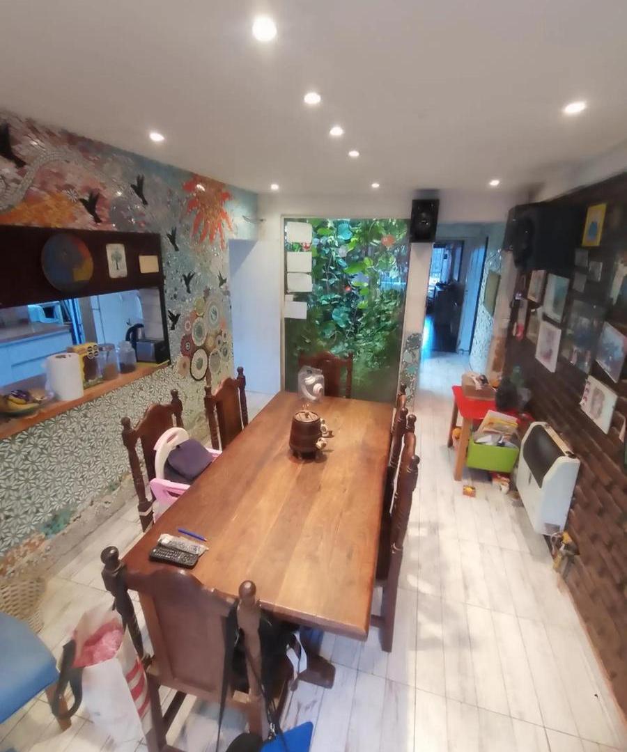 Casa en venta - 5 Dormitorios 3 Baños - Pilar