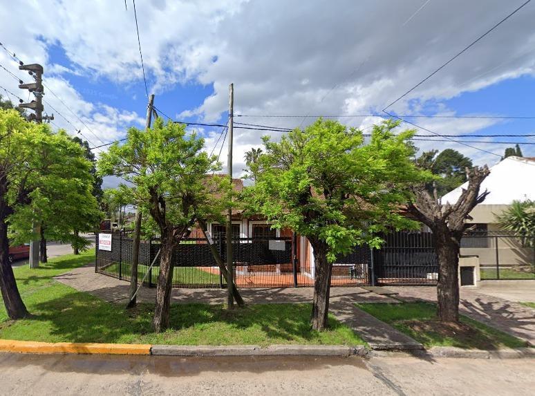 Casa en venta - 2 Dormitorios 1 Baño - Monte Grande