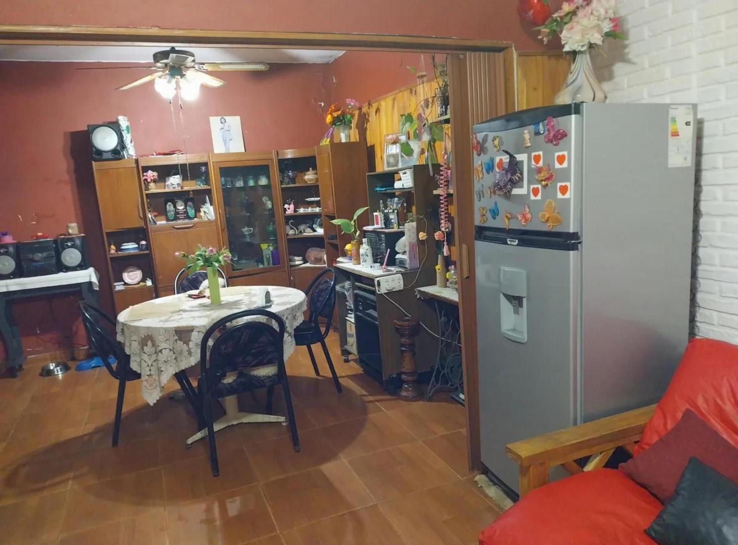 Foto de Casa en venta - 3 Dormitorios 2 Baños - Villa Ballester, imagen 5
