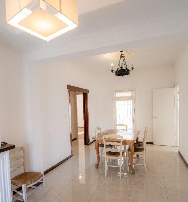Casa en venta - 3 Dormitorios 2 Baños - Departamentos - Mar del Plata