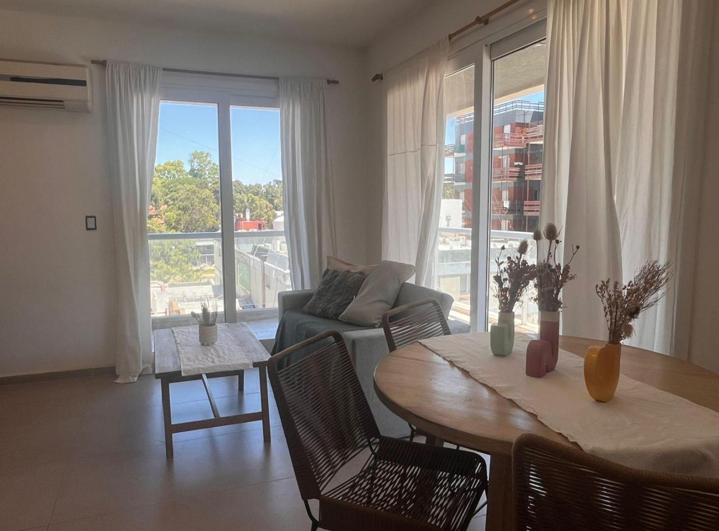Foto de Departamento en venta - 1 Dormitorio 1 Baño - 56,2mts2 - Pinamar, imagen 3
