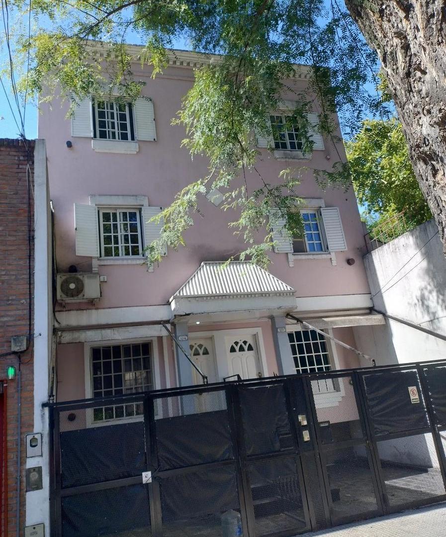 Dúplex en venta - 3 Dormitorios 2 Baños - Villa Urquiza