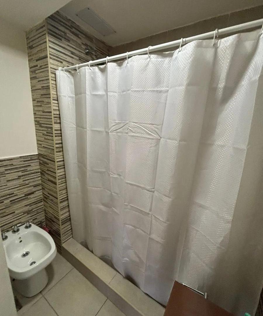 Foto de Departamento en Venta - 1 Dormitorio 1 Baño - 50 mts2 - La Perla, imagen 3