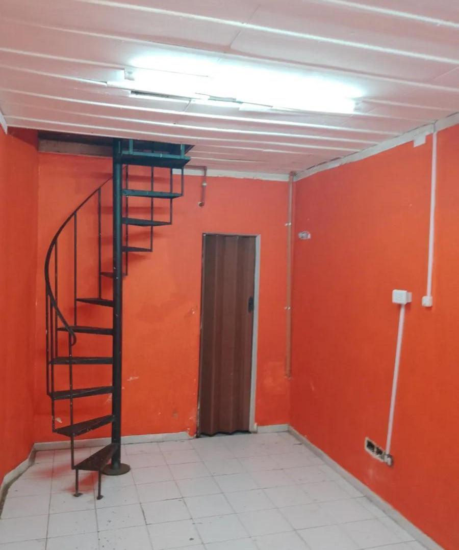 Foto de Local Comercial en venta - 1 Baño - Parque Patricios, imagen 5