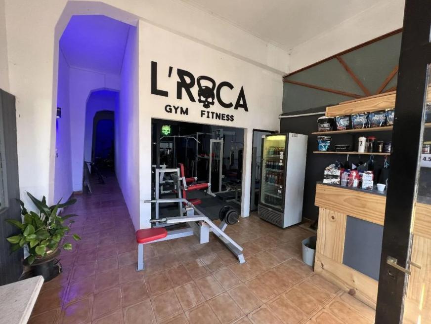 Local en venta - 225 mts2 - La Plata