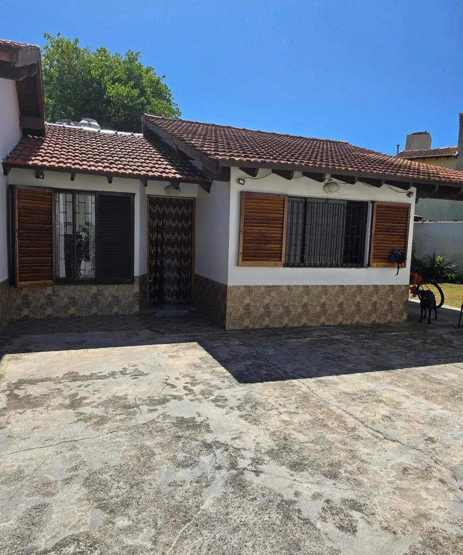 PH en venta - 2 Dormitorios 1 Baño - Mar del Tuyú