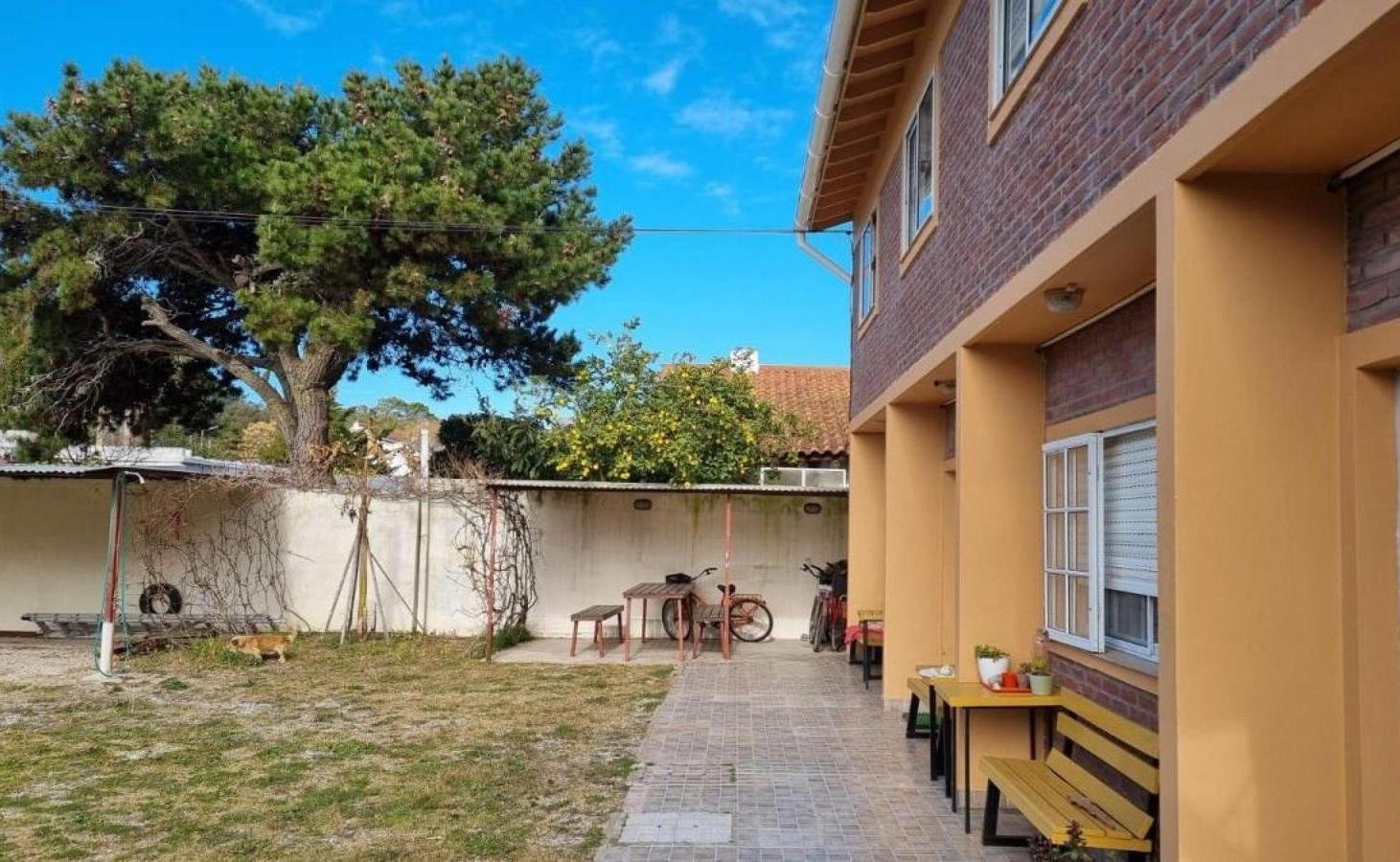 Hotel en venta - 11 Dormitorios 11 Baños - San Clemente del Tuyú