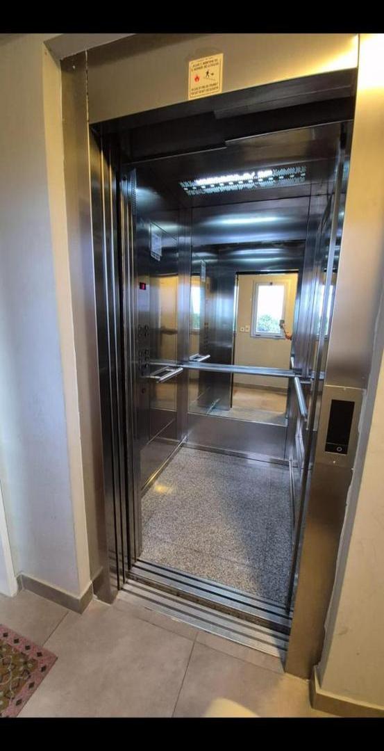 Departamento en venta - 2 Dormitorios 2 Baños - Olivos