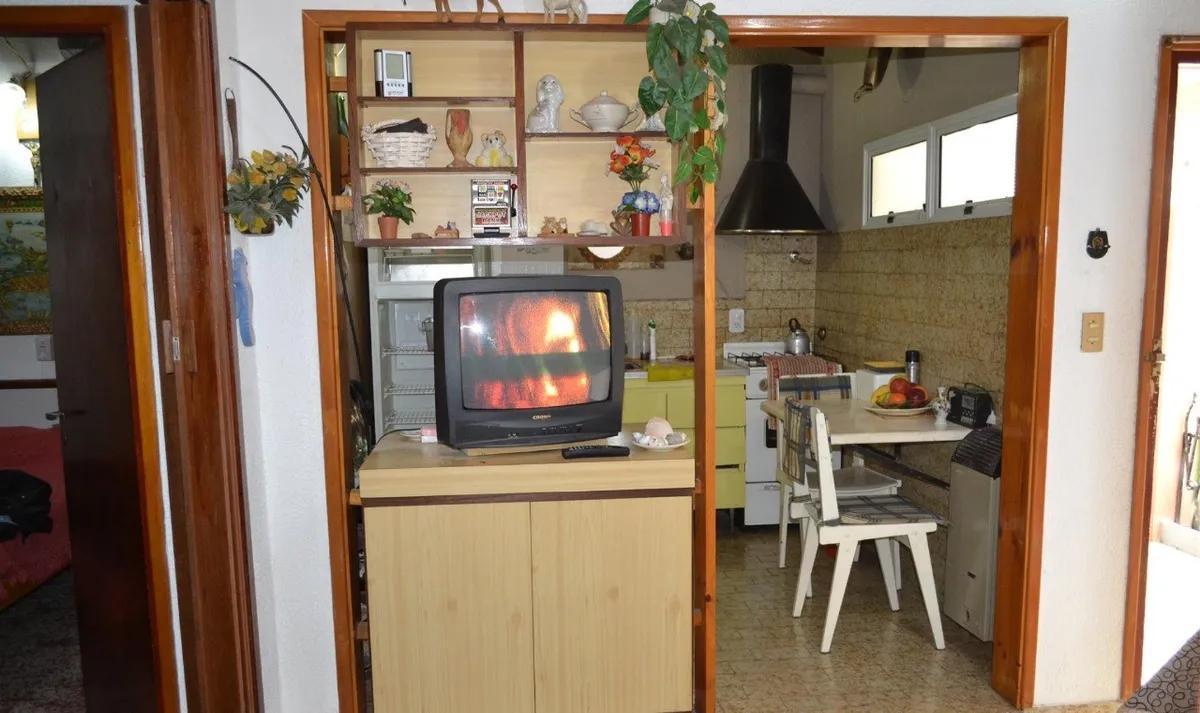 Foto de Propiedad multifamiliar en venta - 4 Dormitorios 3 Baños - Las Toninas, imagen 2