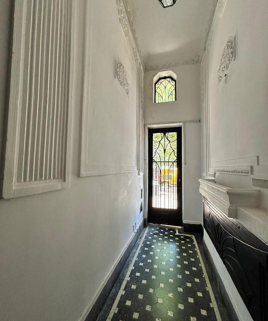 Departamento en venta - 2 Dormitorios 1 Baño - 77Mts2 - San Telmo