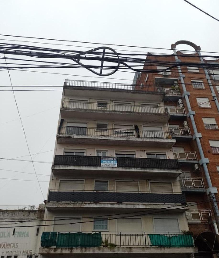Departamento en venta - 2 Dormitorios 1 Baño - Morón